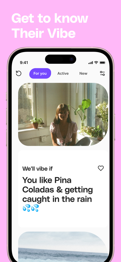 HUD™ Bedroom Dating App - Pantalla de perfil de usuario de la aplicación de citas HUD que muestra una foto y un mensaje personal para conocer la vibra de alguien.