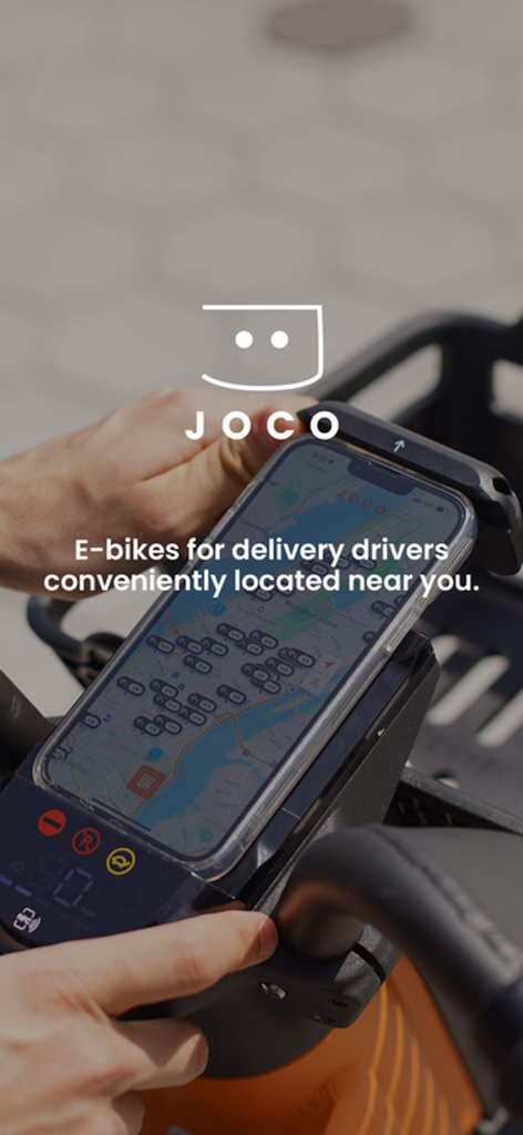 Delivery driver using the JOCO app on an e-bike phone mount
