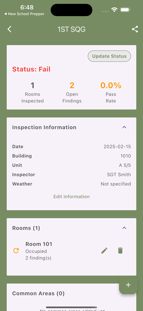 Army NCO Tools & Guide - Painel de inspeção de quartel no aplicativo Ferramentas do NCO do Exército mostrando um status de falha e descobertas abertas para uma unidade militar.