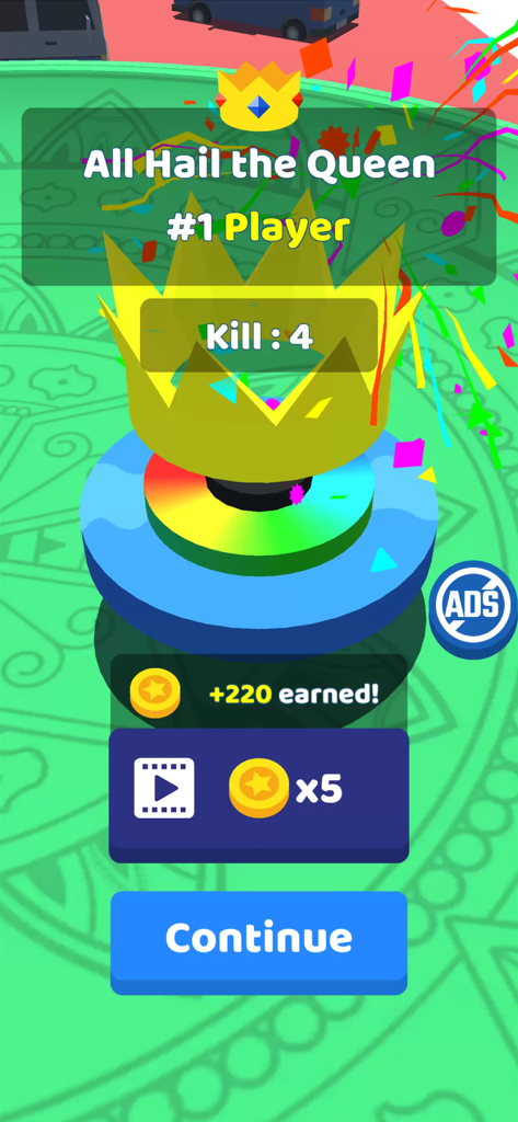 Uno schermo di vittoria in Spinner.io che mostra uno spinner arcobaleno con una gigantesca corona d'oro per essere il giocatore numero uno