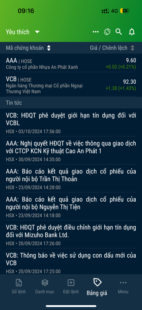 VCBS Mobile - Interfaz de la aplicación VCBS Mobile que muestra una lista de seguimiento de acciones y actualizaciones de noticias del mercado para valores vietnamitas.