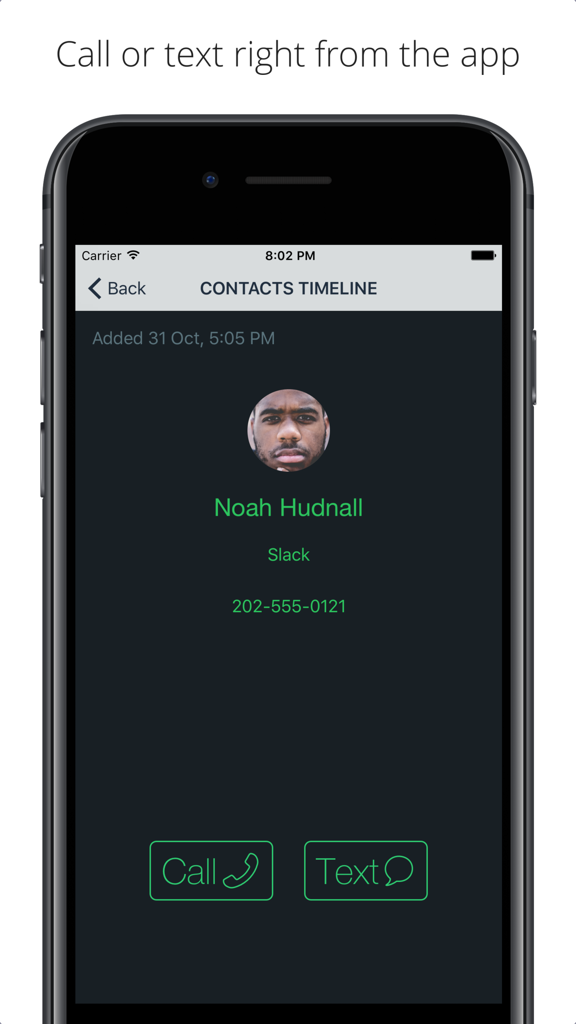 Contacts Timeline - Pantalla de un smartphone que muestra un perfil de contacto con botones directos de llamada y mensaje de texto en la aplicación Línea de Tiempo de Contactos