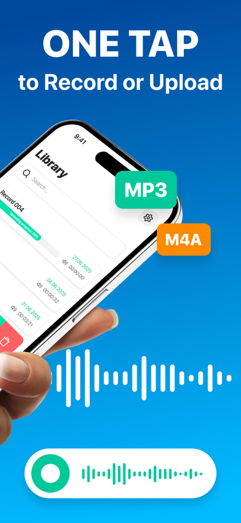 Interfaz de la aplicación AI Voice Note Taker mostrando grabación con un toque y carga de archivos para formatos MP3 y M4A