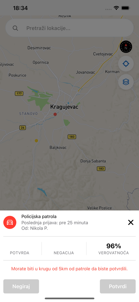 Pazi navigation app showing a police patrol alert on a map in Kragujevac
