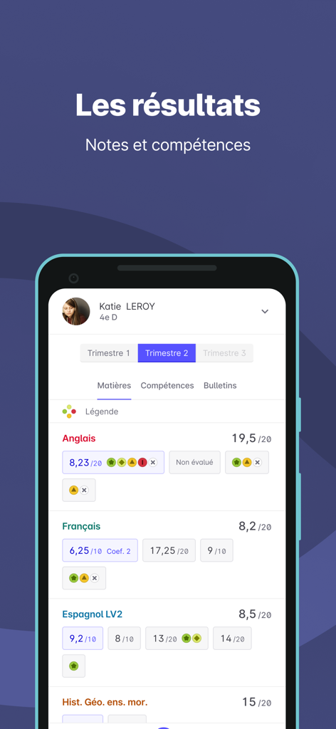 Skolengo - Interface mobile de l'application Skolengo montrant les notes des élèves et l'évaluation des compétences pour différentes matières scolaires