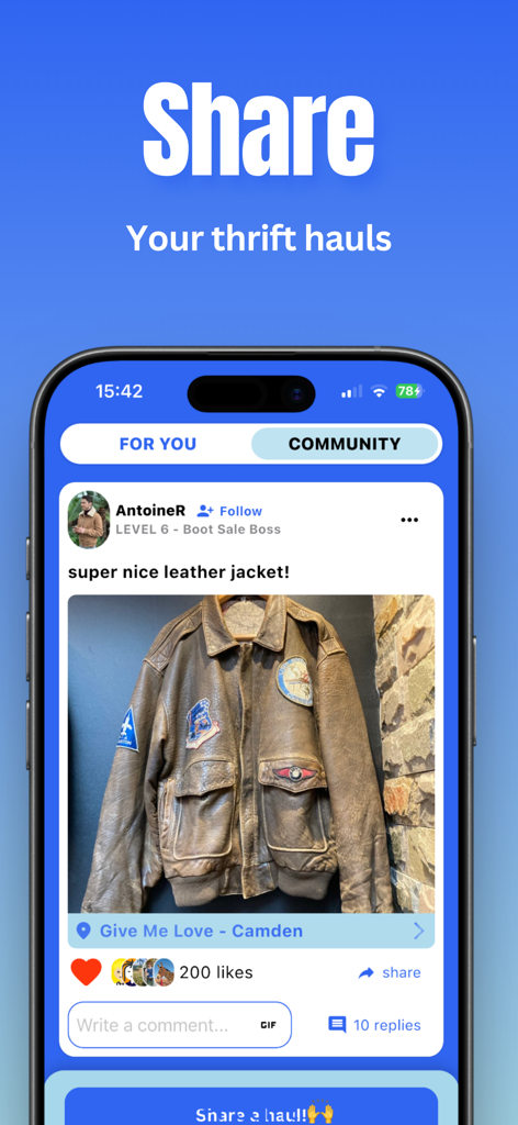 Schermata della community dell'app Ganddee che mostra il ritrovamento di una giacca di pelle vintage da parte di un utente