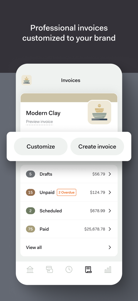 Found: Business Banking - Interfaz de la aplicación Found para gestionar facturas profesionales, incluido el seguimiento de facturas impagadas y pagadas.