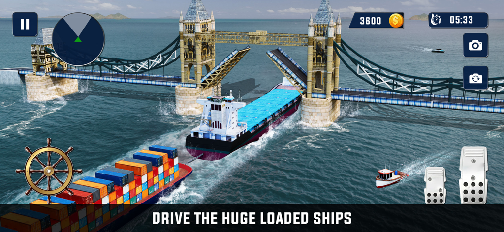 Cargo Ship Sea Port Transport - Um grande navio de carga carregado com contêineres coloridos passando sob uma ponte levadiça aberta em um jogo de simulador marítimo.