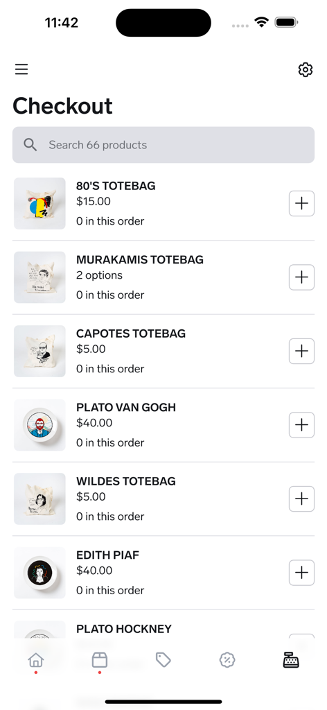 Big Cartelアプリのチェックアウト画面。トートバッグやアート作品などの製品リスト（価格、注文追加ボタン付き）