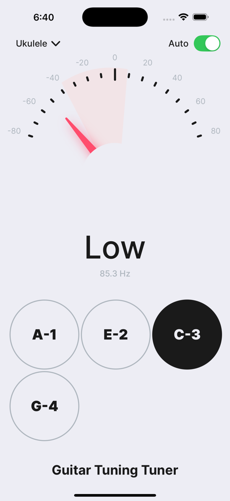 Guitar Tuning Tuner - L'interface d'accordage pour ukulélé de l'application Accordeur de Guitare montrant un indicateur à aiguille analogique et un affichage de fréquence exact