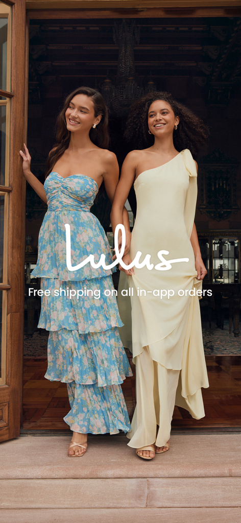 Lulus - Zwei Frauen tragen elegante Lulus Abendkleider mit einer kostenlosen Versandaktion