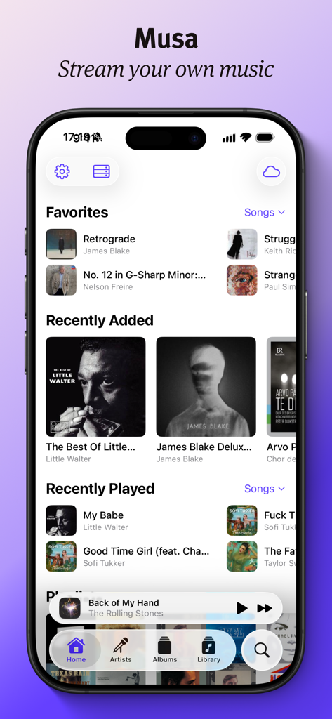 Musa Player - Pantalla de inicio de Musa Player en iPhone mostrando favoritos de música, álbumes añadidos recientemente y pistas reproducidas recientemente de una biblioteca autohospedada.