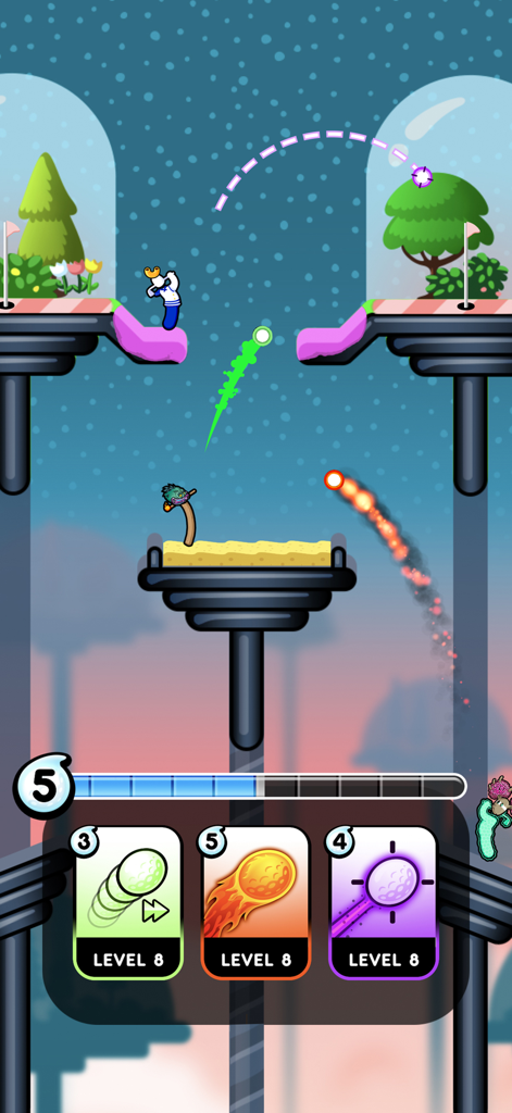 Gameplay multigiocatore di Golf Blitz che mostra personaggi che usano palle potenziamento speciali in una gara in tempo reale