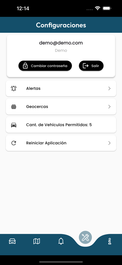Settings screen of the Delta track pro navigation app showing configuration options for alerts and geofences in Spanish.