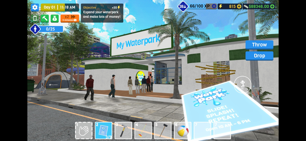 Vista in prima persona dell'ingresso di un parco acquatico con ospiti in fila e inventario del giocatore