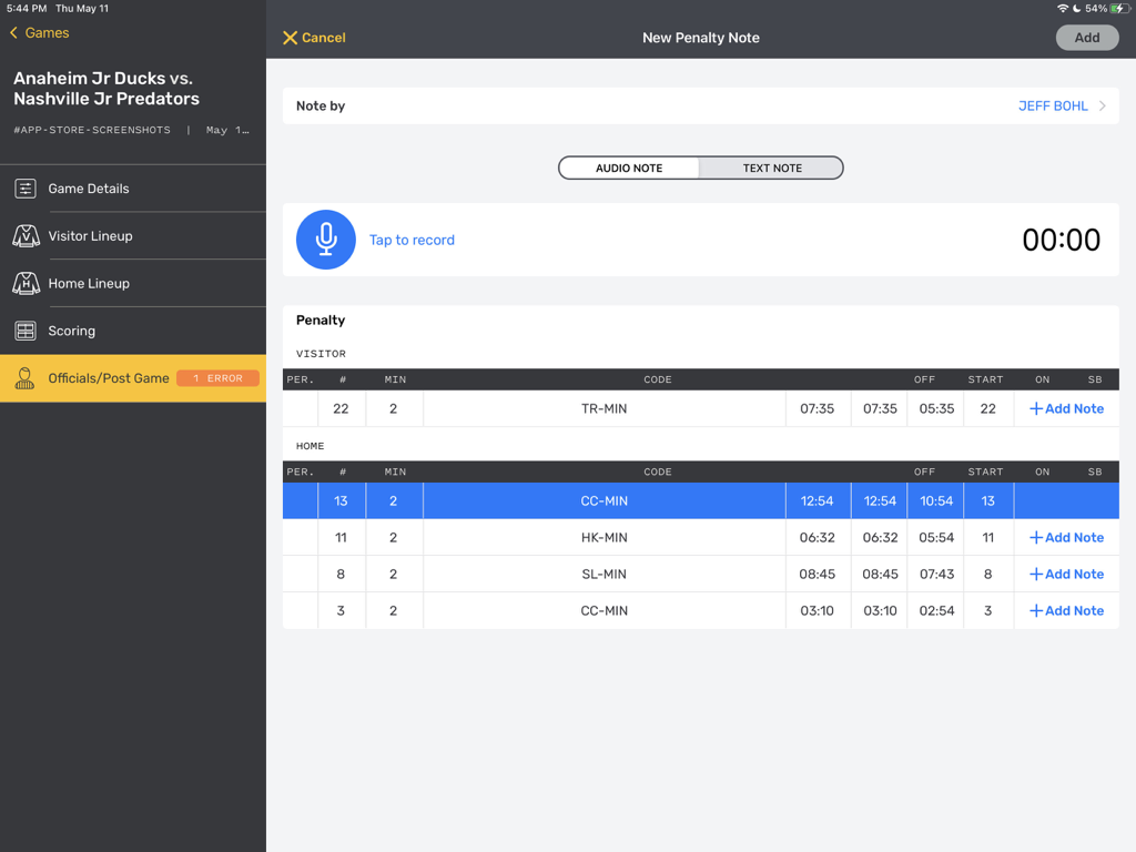 Digitale Eishockey-Spielformularoberfläche auf einem iPad, die Strafenprotokolle und Optionen zum Hinzufügen von Audio- oder Textnotizen zeigt
