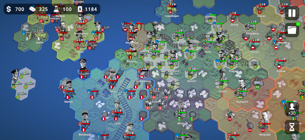 Pocket Panzers - Carte stratégique hexagonale de l'Europe dans Pocket Panzers montrant des unités militaires et des voies ferrées.
