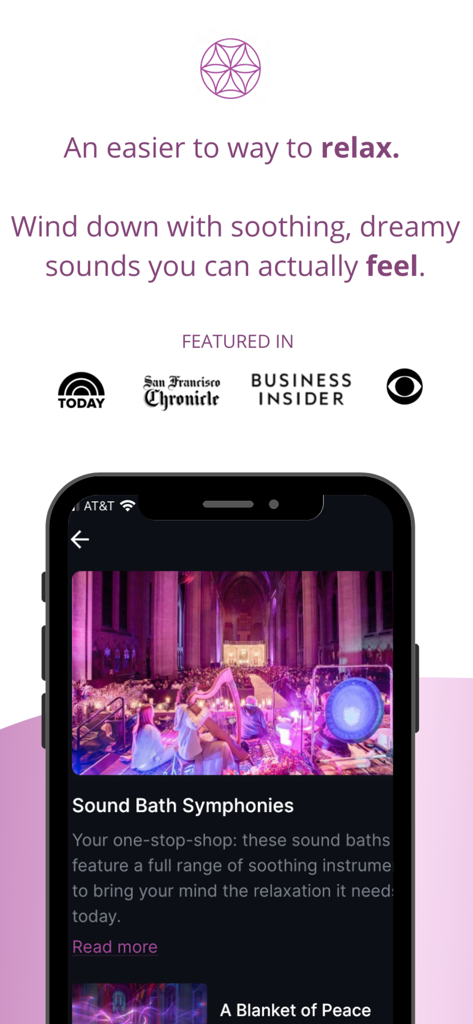 La pantalla de la aplicación The Sound Bath mostrando una sesión de sinfonía de baño de sonido con menciones de prensa de Today y Business Insider.