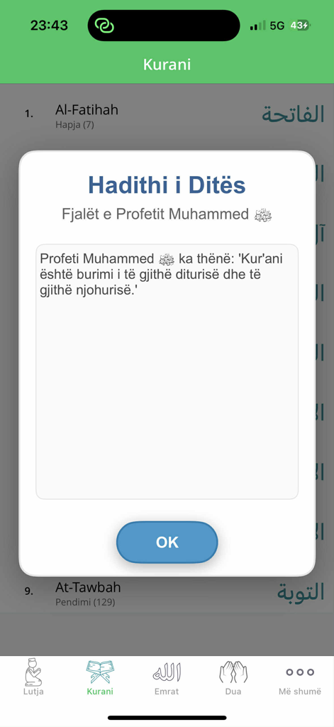 Kurani ne Shqip - Screenshot of the Kurani ne Shqip app showing a Hadith of the Day pop-up window with an Albanian quote from Prophet Muhammad.