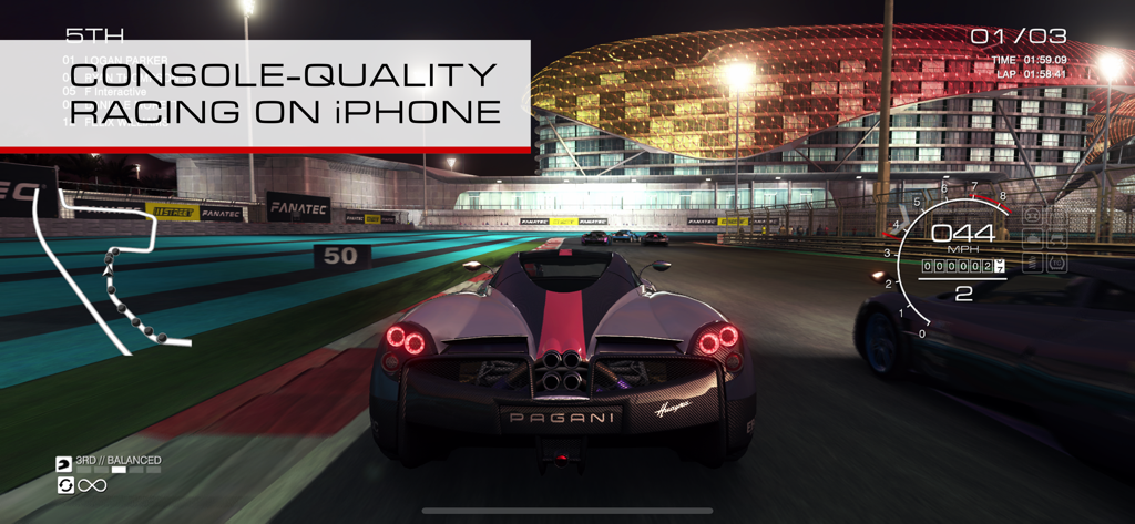 GRID™ Autosport Custom Edition - iPhone版GRID Autosport Custom Editionで、夜のトラックを走るパガーニのスポーツカー