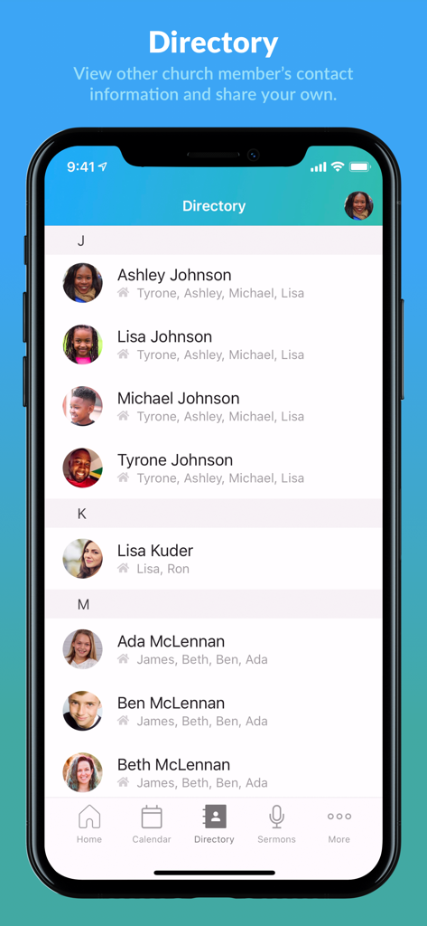 L'écran de l'annuaire des membres de l'application Church Center montrant une liste des membres de l'église avec photos et noms.