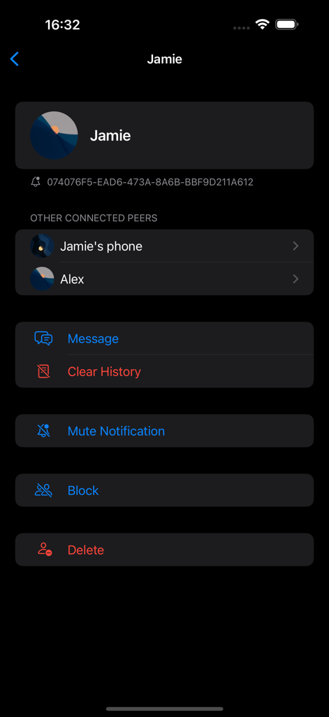 SynapNet - Offline Messenger - SynapNet app interface showing peer profile details and communication settings for a connected user