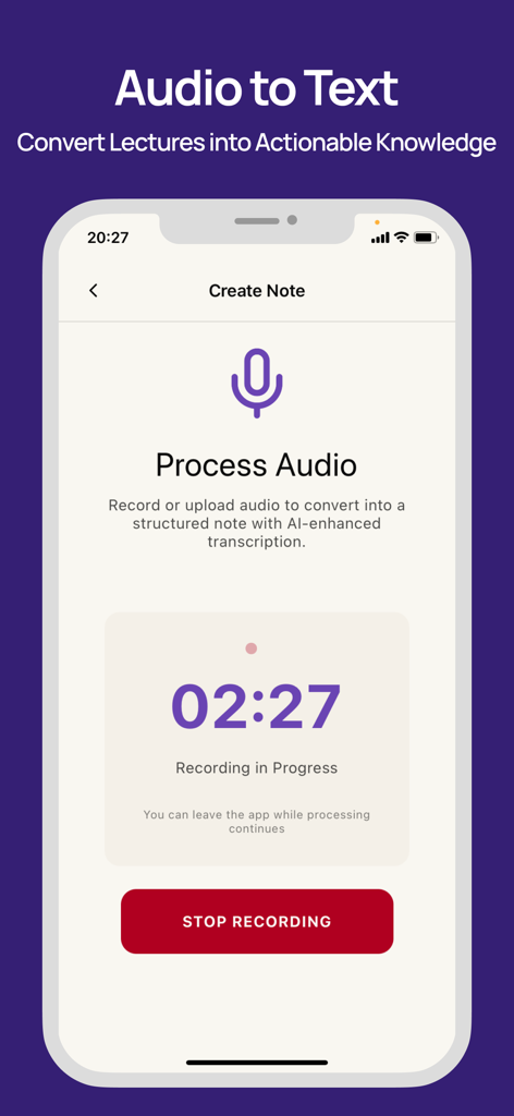 AIを使用して講義録画をテキストに変換していることを示すSocranotesアプリのインターフェース。