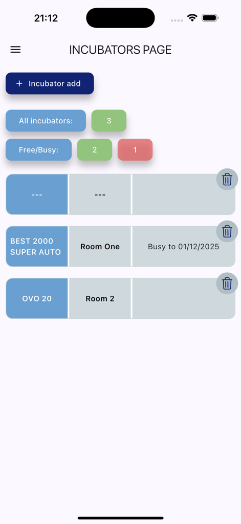 Hatch Tracker Pro - Dashboard showing a list of egg incubators with status and location tracking in the Hatch Tracker Pro app