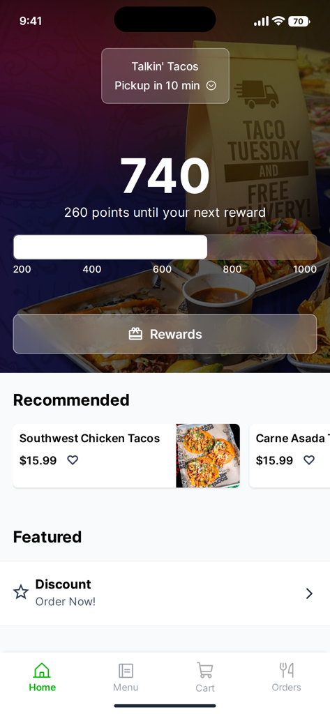 Talkin Tacos - Pantalla principal de la aplicación Talkin Tacos que muestra puntos de recompensas de fidelidad y artículos recomendados del menú de tacos.