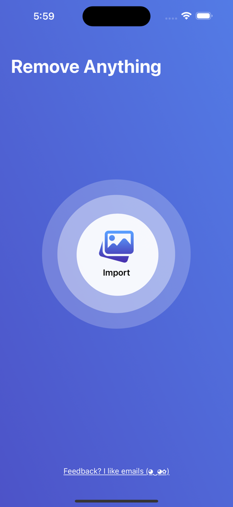 Schermata principale dell'app Rimuovi Persone e Oggetti con un grande pulsante di importazione centrale