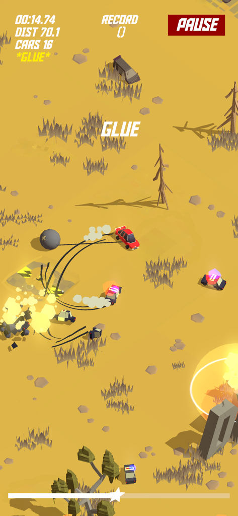 PAKO Forever - PAKO Foreverのレッカーボールパワーアップを備えた、低ポリ砂漠環境でのパトカーからの逃走の俯瞰アイソメトリックビュー。