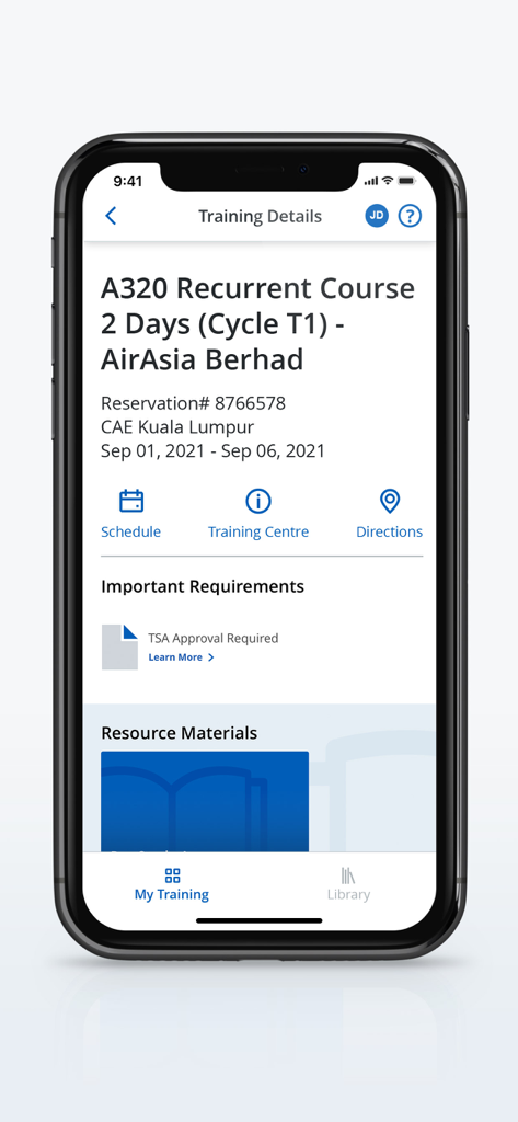 Ein mobiler Bildschirm aus der CAE Crew Training App mit Details zu einem A320 Wiederholungsschulungskurs, einschließlich Schulungsort, Daten und TSA-Anforderungen.