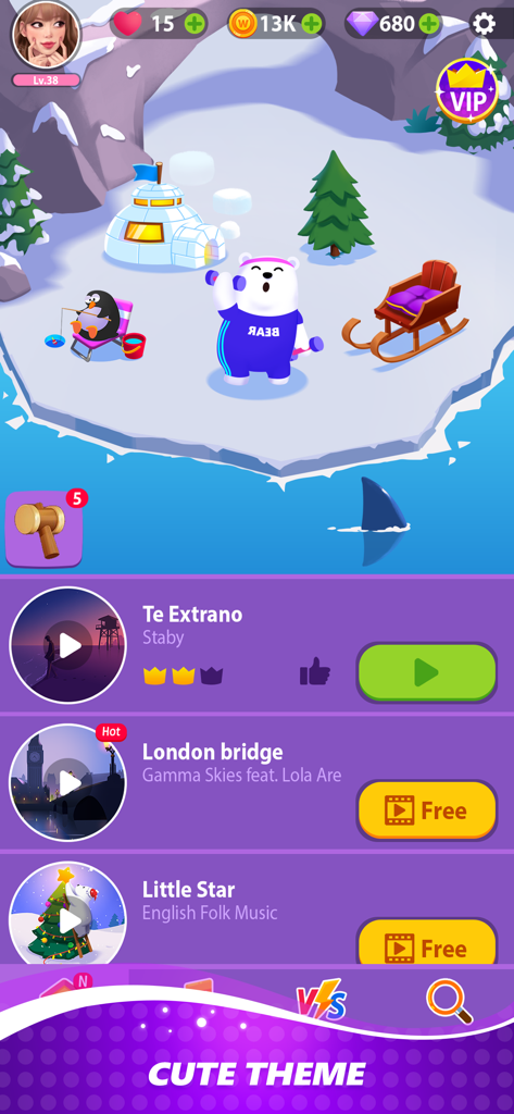 Catch Tiles - Piano Game - Interface du jeu Catch Tiles Piano montrant un thème arctique avec un igloo et un ours polaire au-dessus d'un menu de sélection de chansons