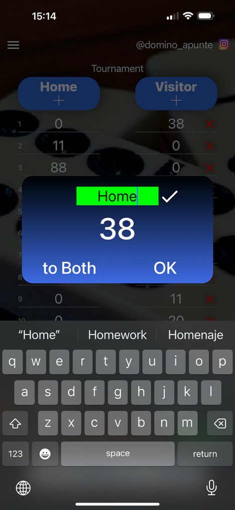 Tournament scorekeeping screen in the Domino Apunte app with a team point entry popup and keyboard.