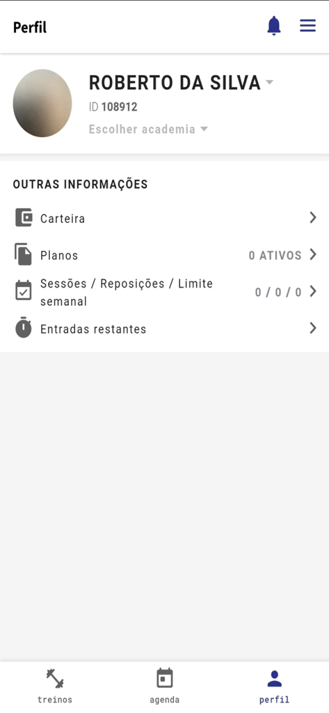 Bluefit - User profile interface of the Bluefit gym app showing membership information and session limits.