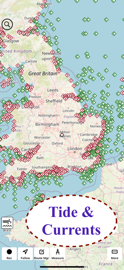 Marine Weather-Wind Tide Wave - Map view of the UK displaying tide and current markers in the marine weather app