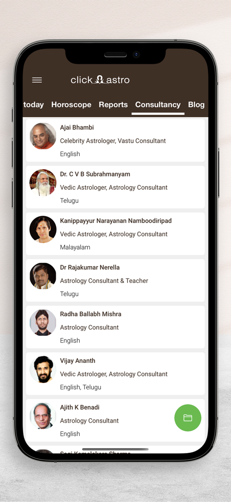 ClickAstro Kundali: Horoscopes - A list of professional Vedic astrologers available for consultation in the ClickAstro app