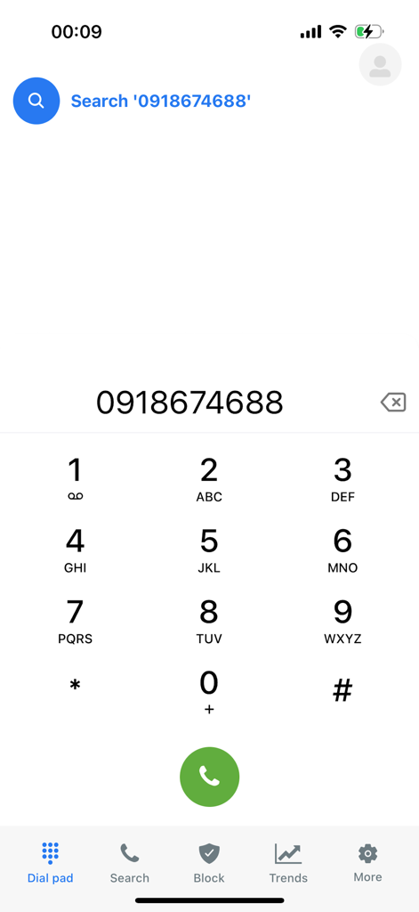 Whocall Caller ID & Lookup - Aplicación de identificación de llamadas Whocall mostrando teclado numérico y función de búsqueda