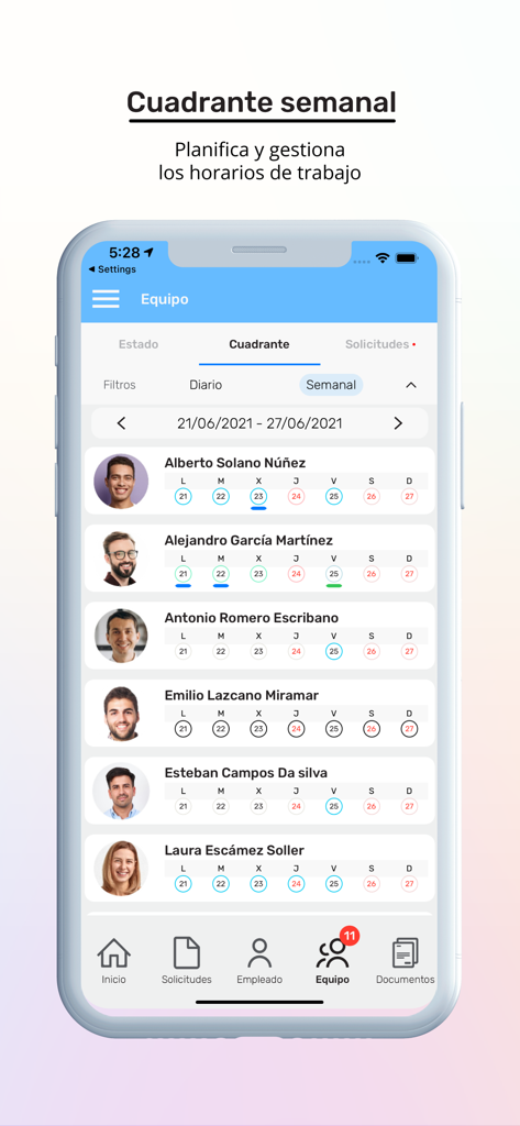 Nubhora - Smartphone screen of the Nubhora app displaying a weekly work schedule for a team of employees.