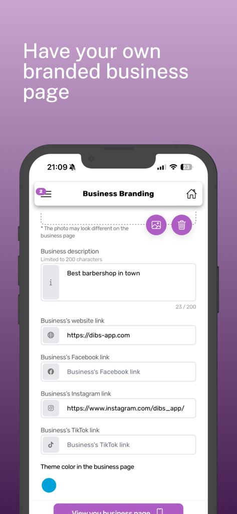 Dibs - Appointment Scheduling - 소셜 미디어 링크 및 설명과 함께 비즈니스 브랜딩 설정을 보여주는 Dibs 앱 인터페이스