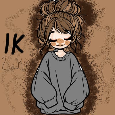 girl with baggy sweatshirt and messy bun