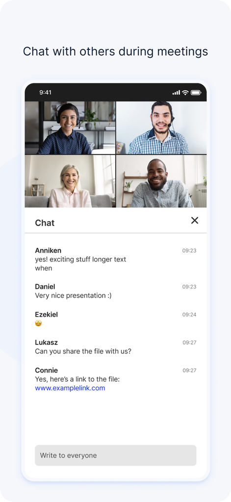 Pexip - Pexipアプリの画面。4人のビデオ会議と統合された会議チャットを表示。