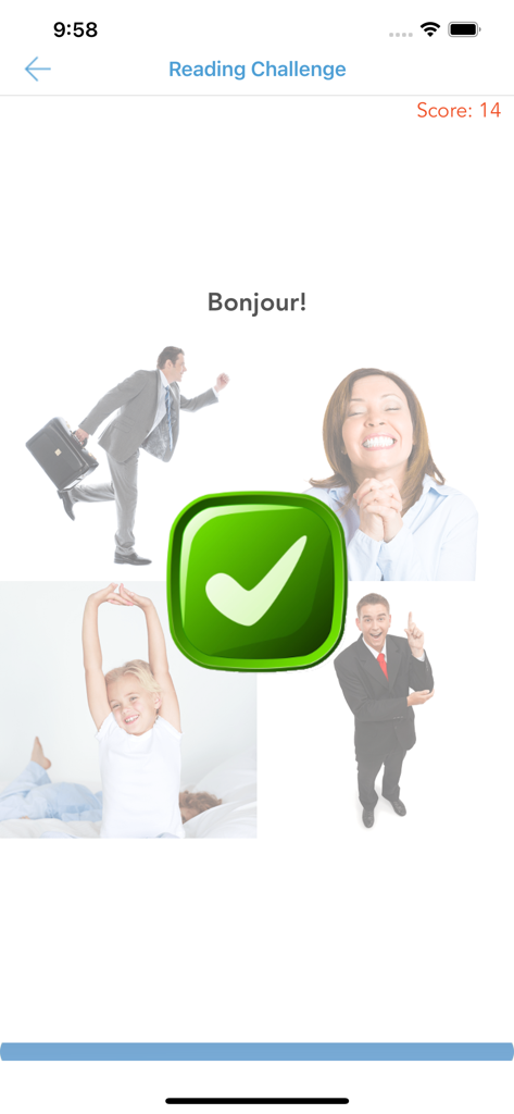 Bildschirm einer Leserausforderung in der App Französisch für Anfänger und Kinder, der eine richtige Antwort für das Wort Bonjour mit einem großen grünen Häkchen anzeigt
