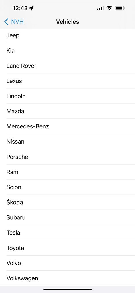 NVHアプリ内の自動車メーカー一覧を表示するモバイル画面