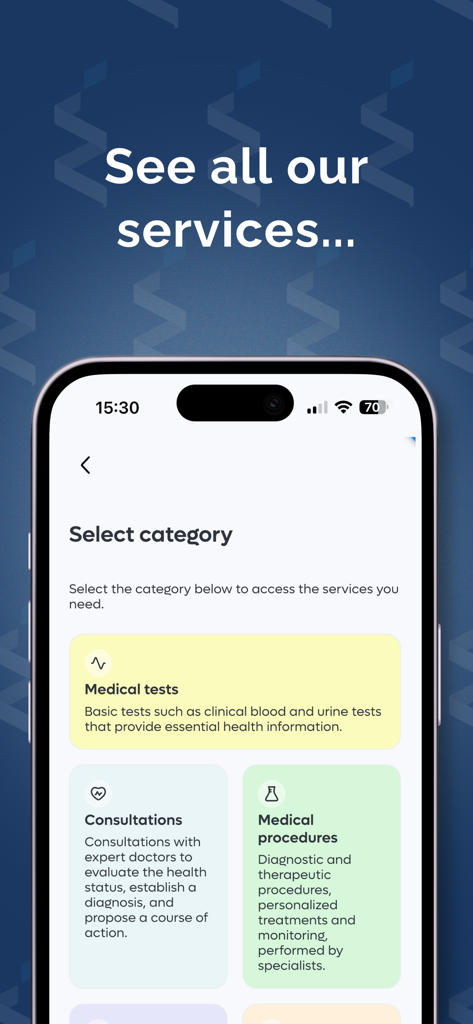 InvitroZen - Interfaz de la aplicación móvil de InvitroZen que muestra categorías para pruebas médicas, consultas y procedimientos.