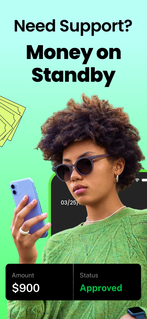 Una mujer joven sosteniendo un teléfono con un aviso de aprobación de préstamo de novecientos dólares de la aplicación Payday Bridge