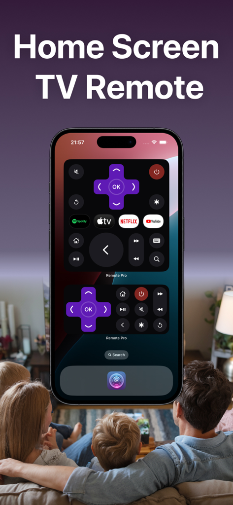 Rolu: Roku Remote - iPhone mostrando widgets de controle remoto para Roku TV na tela inicial com uma família assistindo TV ao fundo.