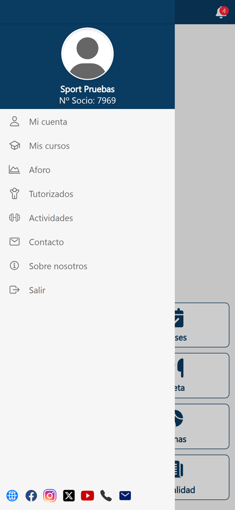 Menú de navegación lateral de la aplicación de fitness del Centro Deportivo UFV con enlaces al perfil del usuario y a la actividad