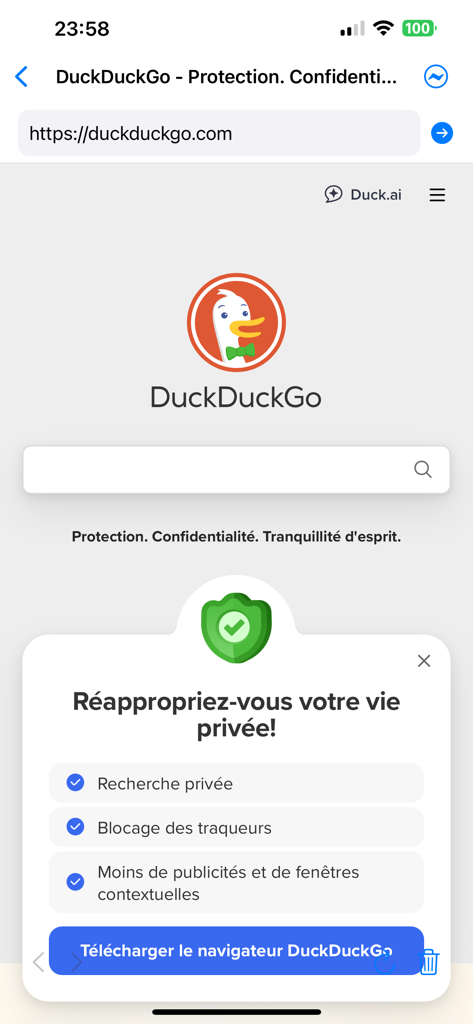 MediaControl - La función de navegador web privado en la aplicación MediaControl que muestra la página de inicio del motor de búsqueda DuckDuckGo.