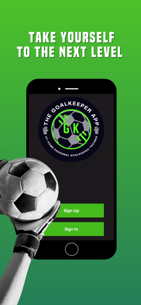 The Goalkeeper App - Smartphone, das den Anmeldebildschirm der Torwart-App mit einer Hand, die einen Fußball auf grünem Hintergrund hält, anzeigt